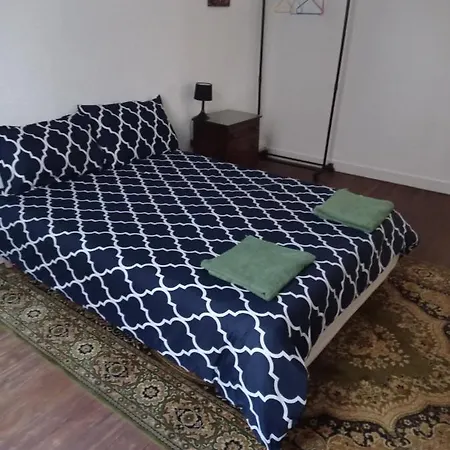 Διαμέρισμα Antoinette Καρκασόν